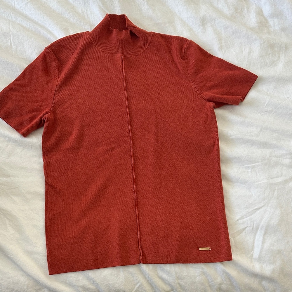 Tahari Orange Short Sleeve Turtleneck Knit Top